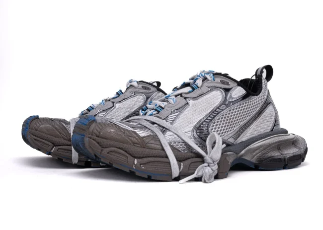 Balenciaga 3XL Sneaker in Black