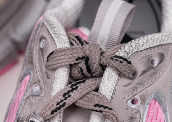 Balenciaga 3XL Sneaker in grey/pink