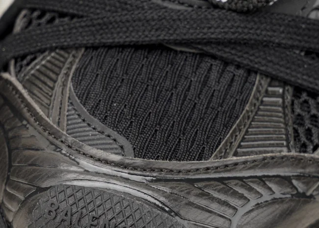 Balenciaga 3XL Sneaker in black