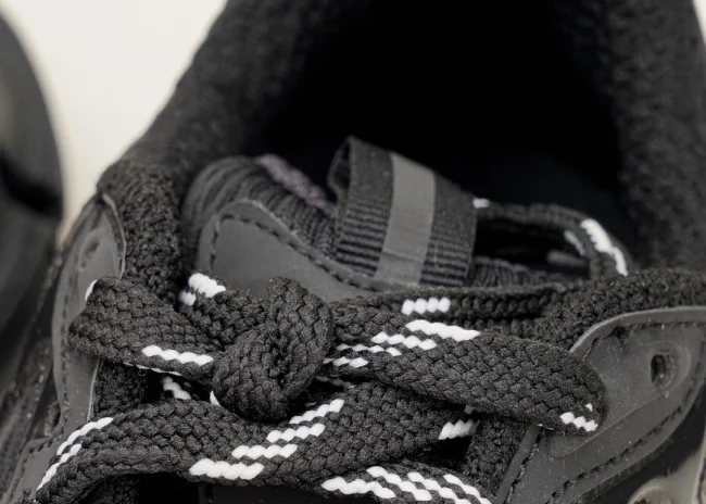 Balenciaga 3XL Sneaker in black