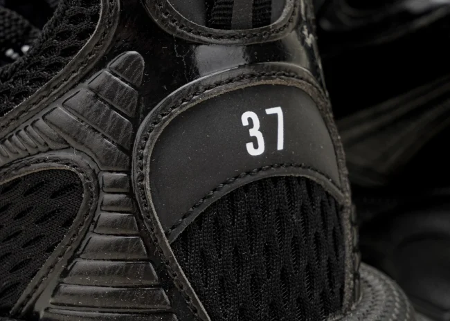 Balenciaga 3XL Sneaker in black