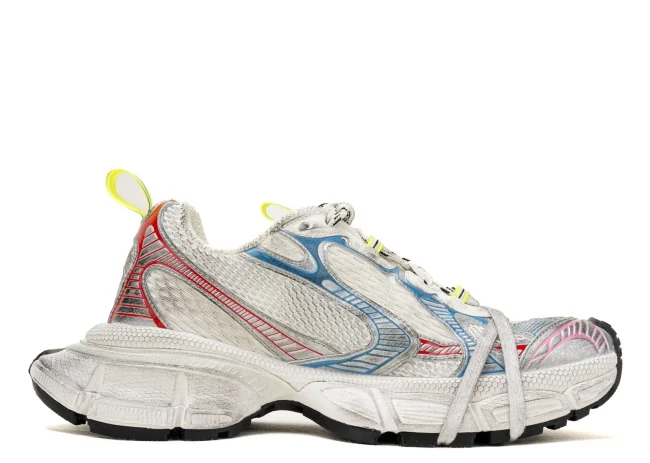 Balenciaga 3XL Sneaker in red-blue-white colorway