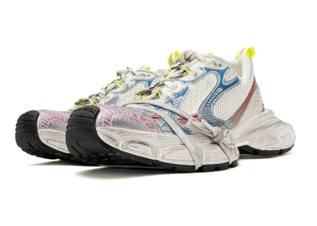 Balenciaga 3XL Sneaker in red-blue-white colorway