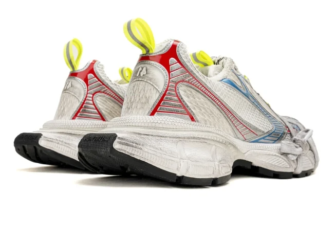 Balenciaga 3XL Sneaker in red-blue-white colorway