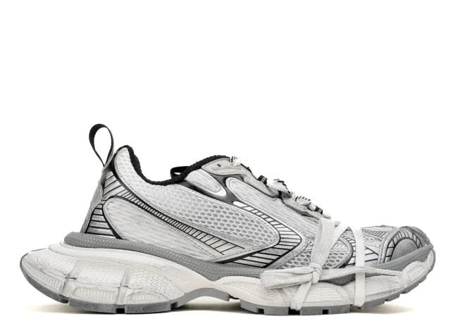 Balenciaga 3XL Sneaker in silver/gray/black