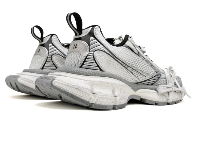 Balenciaga 3XL Sneaker in silver/gray/black