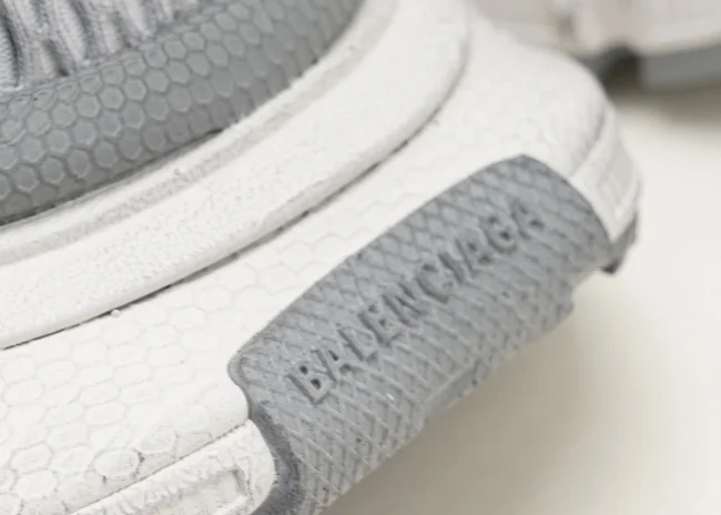 Balenciaga 3XL Sneaker in silver/gray/black