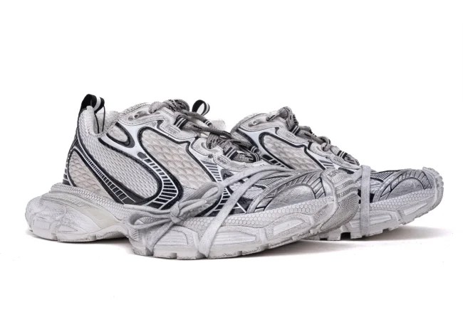 Balenciaga 3XL Sneaker in black/grey/white