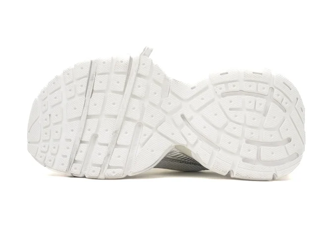 3xl Sneaker in White