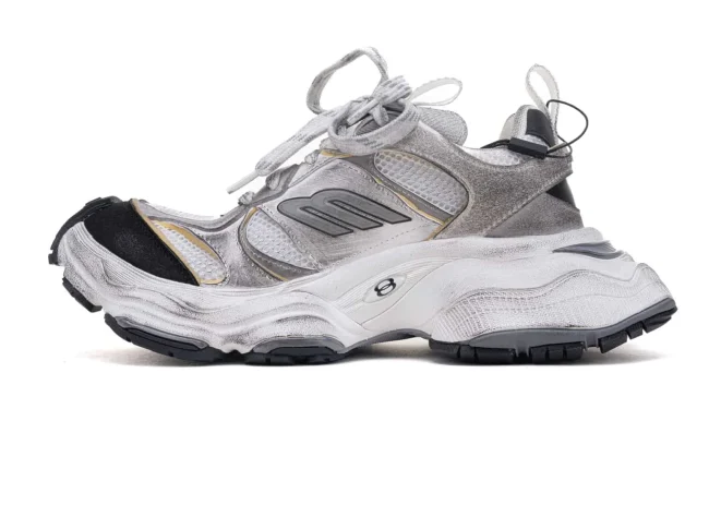 Balenciaga Cargo Sneaker in White/Grey