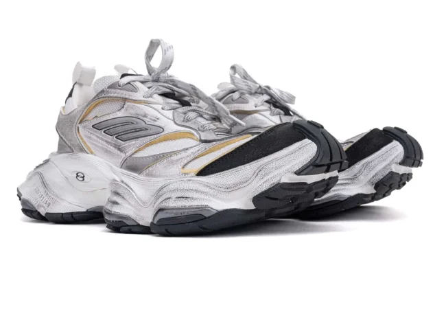 Balenciaga Cargo Sneaker in White/Grey