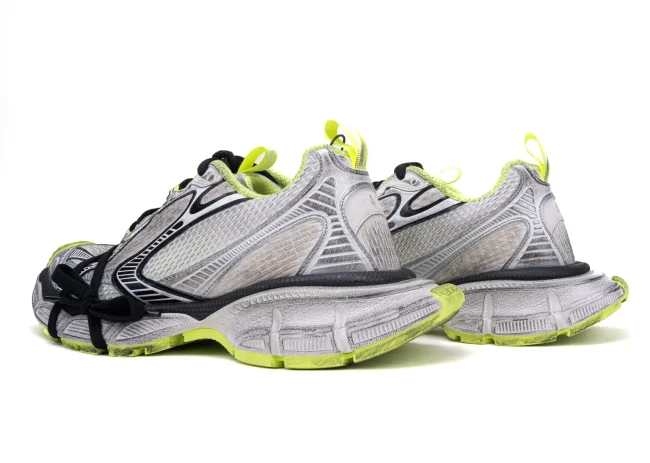 Balenciaga 3XL Sneaker in green/silver