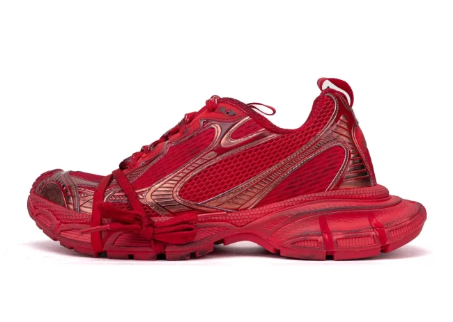 Balenciaga 3XL Sneaker in red