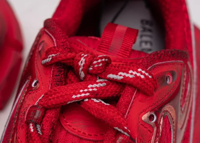 Balenciaga 3XL Sneaker in red