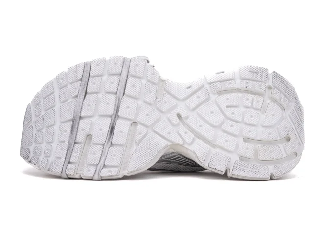 Men's 3XL Sneaker in Silver Grey