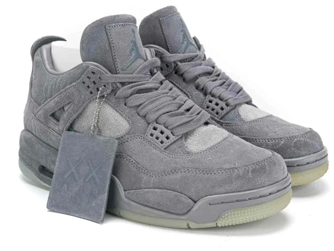 Air Jordan 4 Retro Kaws