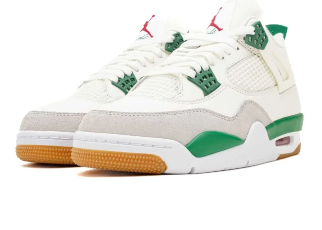 Jordan 4 Retro SB Pine Green