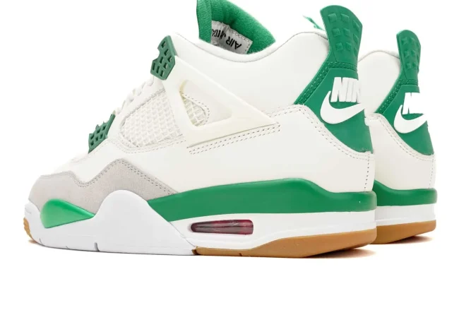 Jordan 4 Retro SB Pine Green