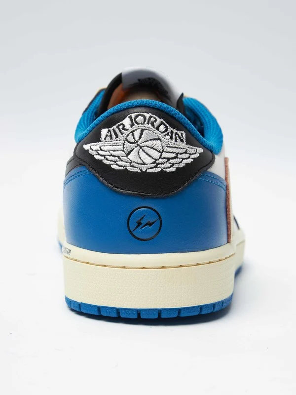 Nike-X-Cactus-Jack-M-Blue-And-White-Air-Jordan-1-Low-OG-SP-DM7866-140-20211023124436 (1) Jordan 1 Low fragment design x Travis Scott
