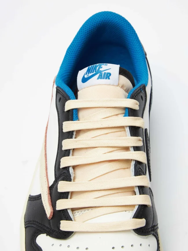 Nike-X-Cactus-Jack-M-Blue-And-White-Air-Jordan-1-Low-OG-SP-DM7866-140-20211023124436 Jordan 1 Low fragment design x Travis Scott