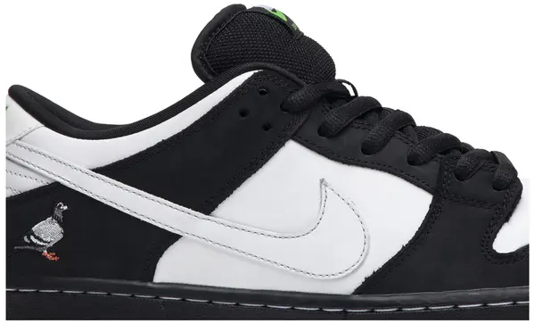 Nike SB Dunk Low Staple Panda Pigeon