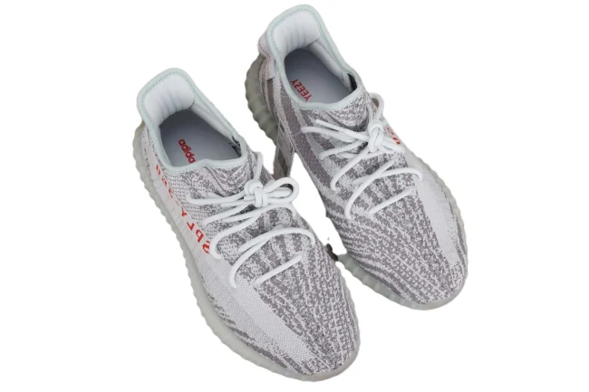Yeezy Boost 350 V2 BLUE TINT