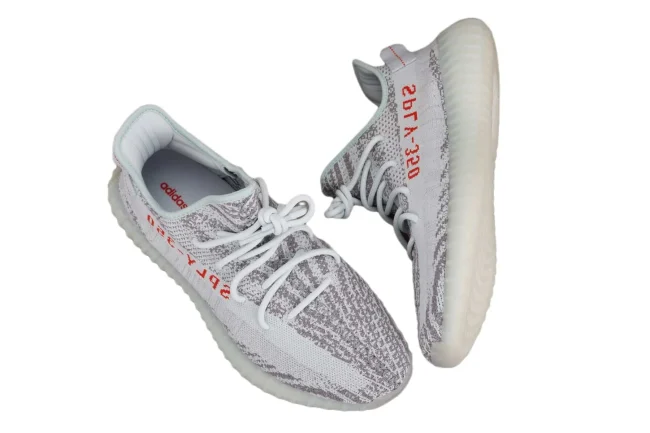 Yeezy Boost 350 V2 BLUE TINT